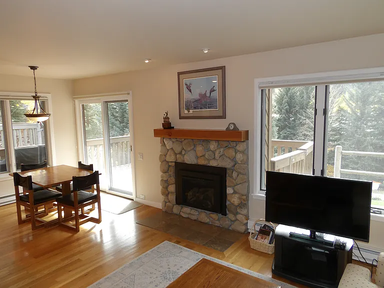 340 River St W #107 — Photo 10