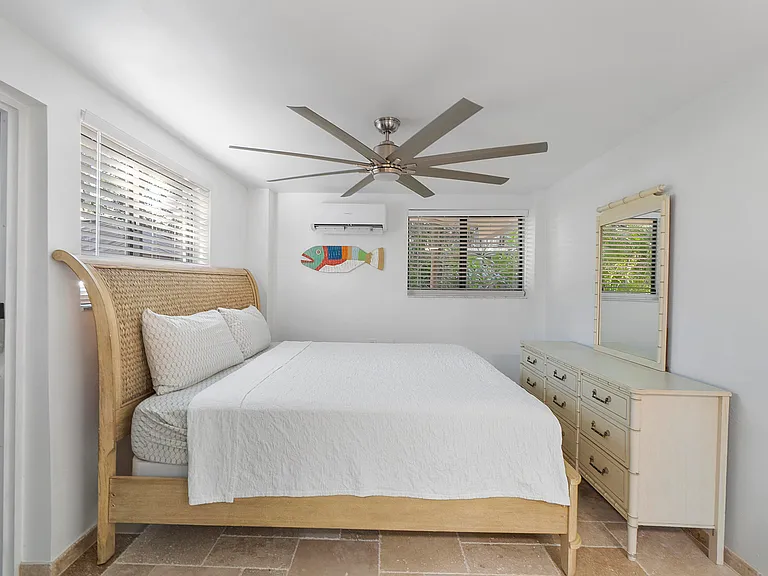 19 Garden Cove Dr — Photo 37