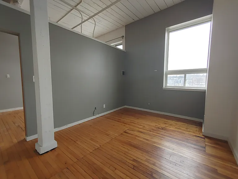 35 Water St S #308 — Photo 13