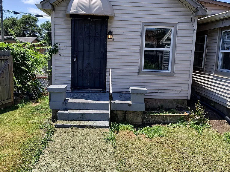 308 Wilburn St #B — Photo 1