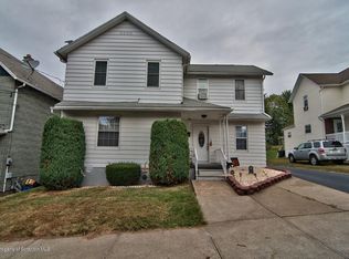 36 Chapel St, Pittston, PA 18640