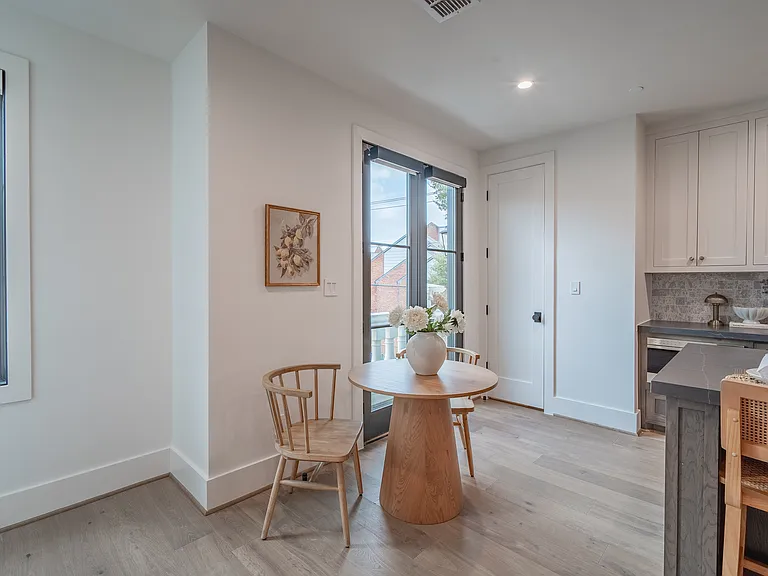 4525 Emerson Ave #3L — Photo 12