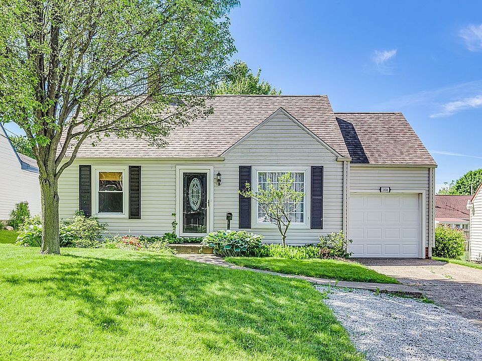 Bungalow in plain LSD.