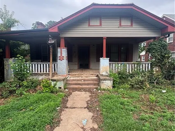 2930 Bon Air Ave, Winston Salem, NC 27105