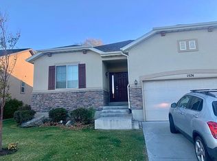 1574 N Hollyhock Rd, Farmington, UT 84025