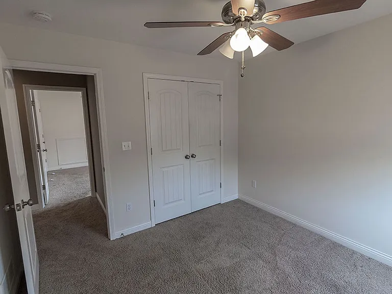 2807 Amberwood Ct — Photo 21