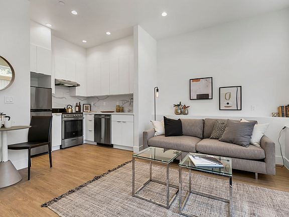 5th image of 1760 Golden Gate Ave #14