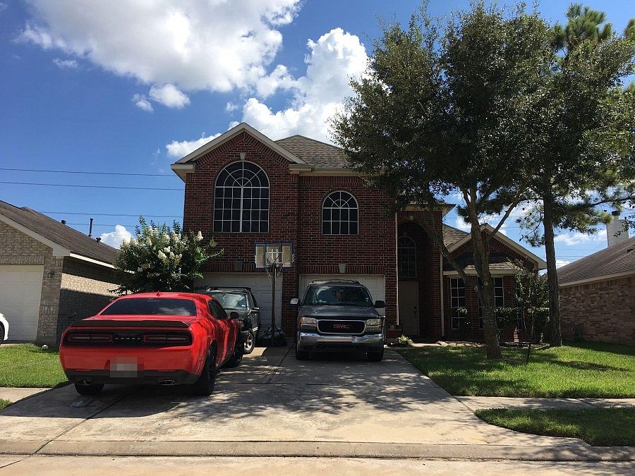1st image of 16631 Shorewood Lakes Dr