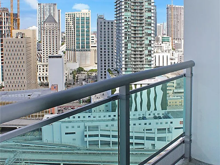 350 S Miami Ave #2713 — Photo 21