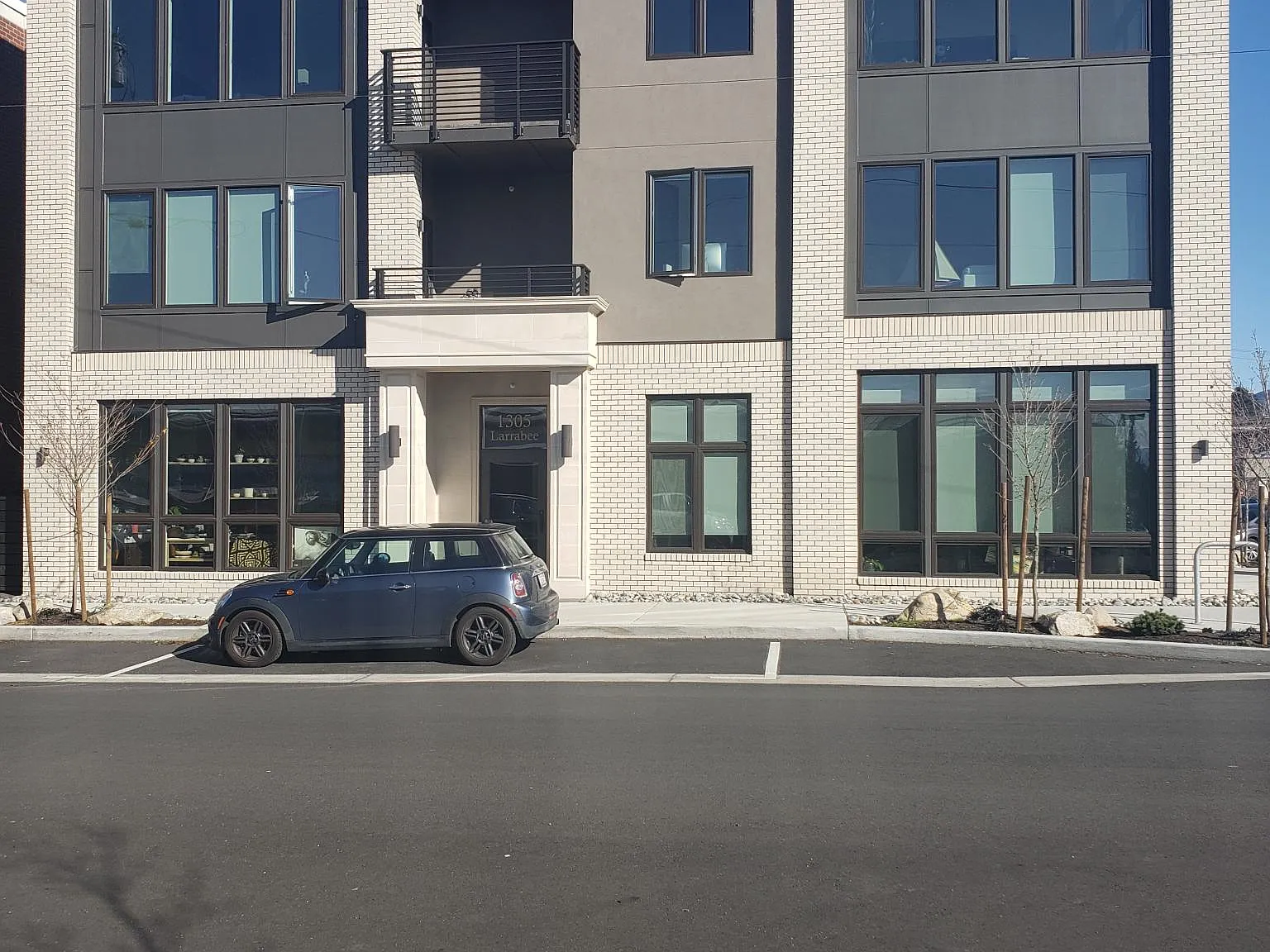 1 bed, 627 sqft, $2,195 — Photo 2