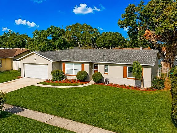 2nd image of 2806 Moss Grove Blvd