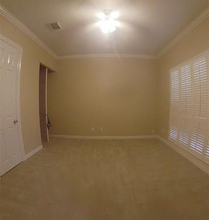 4th image of 8103 Cicada Dr