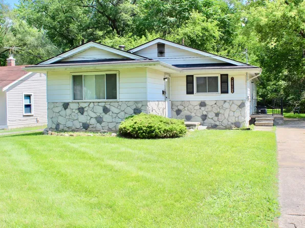 20772 Indian St, Southfield, MI 48033