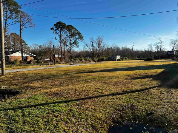 5851 Grand Caillou Rd, Houma, LA 70363