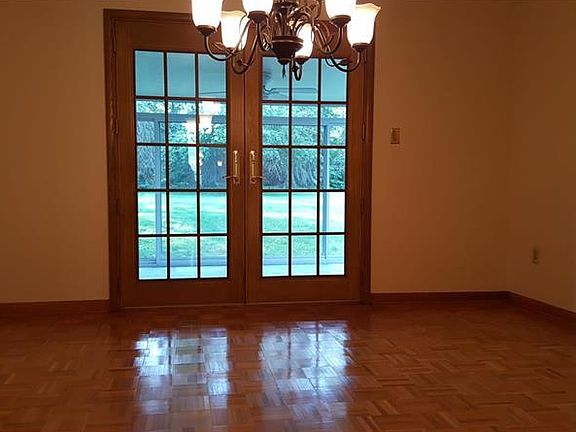 4th image of 3003 Glengary Dr