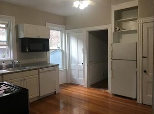 4 Bayard St #4, Boston, MA 02134