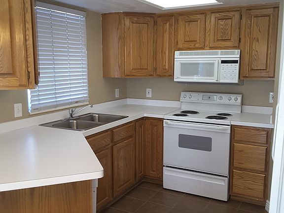 5th image of 461 N Orem Blvd