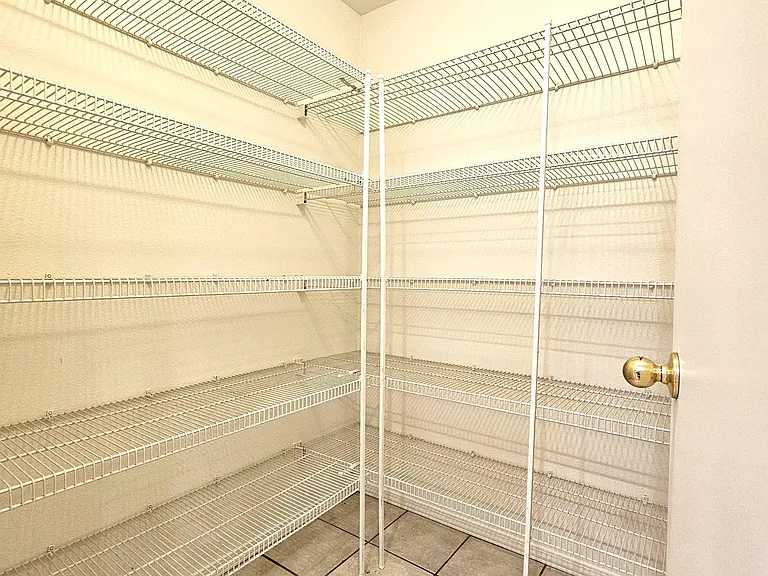 9703 NE Tenny Creek Dr — Photo 5