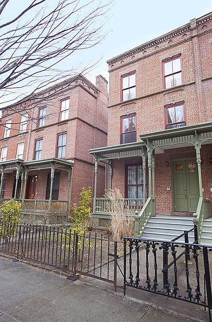 1st image of 20 W 130th St #2