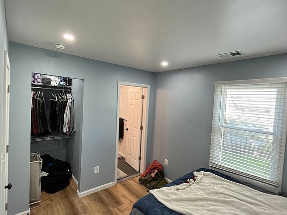 4th image of 13421 Parcher Ave