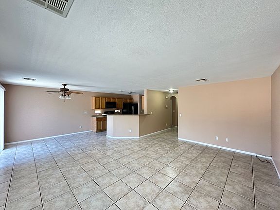 3rd image of 4711 Thackerville Ave