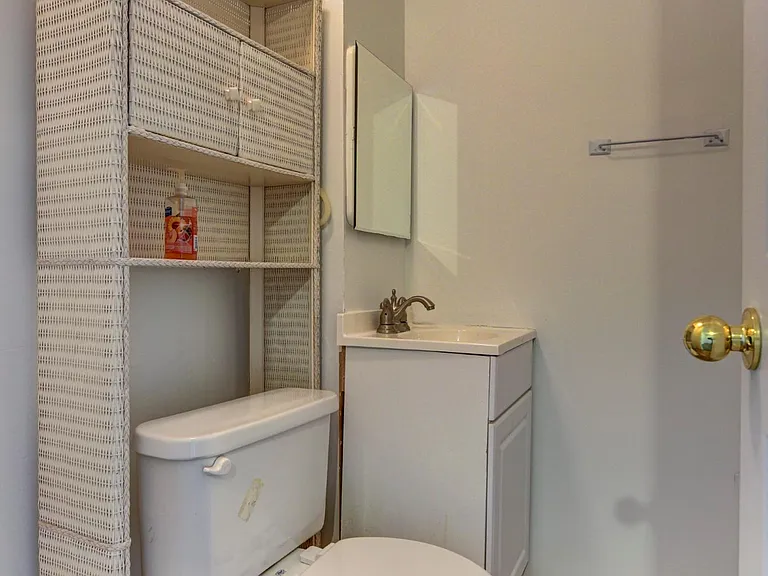 3514 Glory Cir — Photo 27