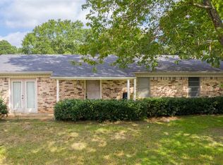 3001 Page Rd, Longview, TX 75601