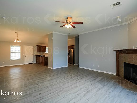 3rd image of 1417 Teakwood Dr