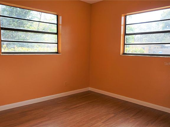 5th image of 4410 Cobia Dr