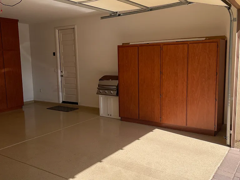 5319 S Chatsworth — Photo 43