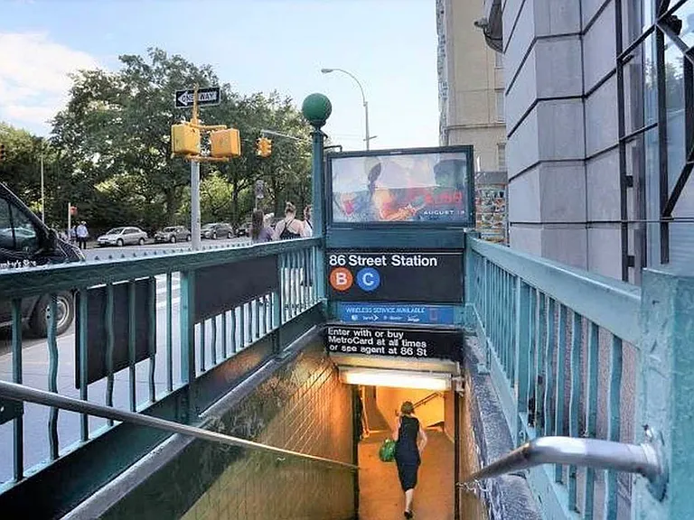 275 Central Park W #11E — Photo 27