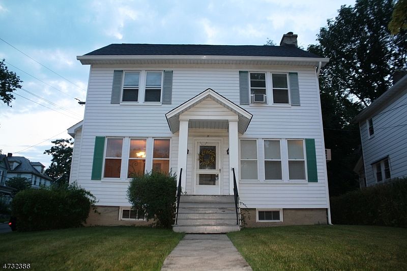 1st image of 16 Ryerson Ave