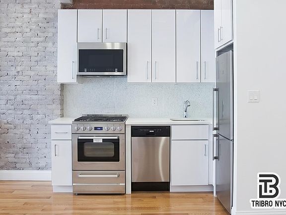 4th image of 103 W 137th St #1C