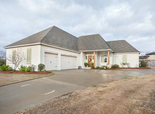 104 Burne Run, Madison, MS 39110