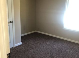 1014 Ross Ln, Clarksville, TN 37042