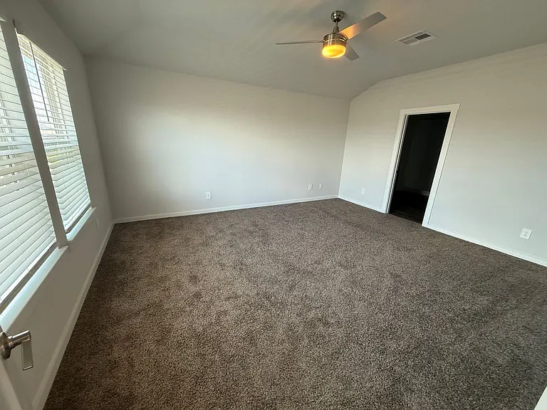 1218 Amistad Loop — Photo 6