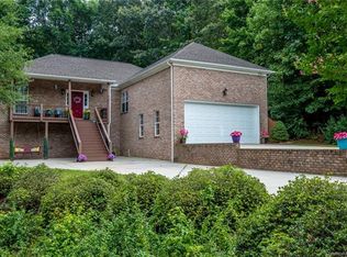 6786 Teal Dr, Denver, NC 28037