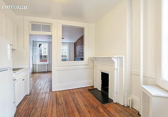 3rd image of 163 W 10th St APT 4fw