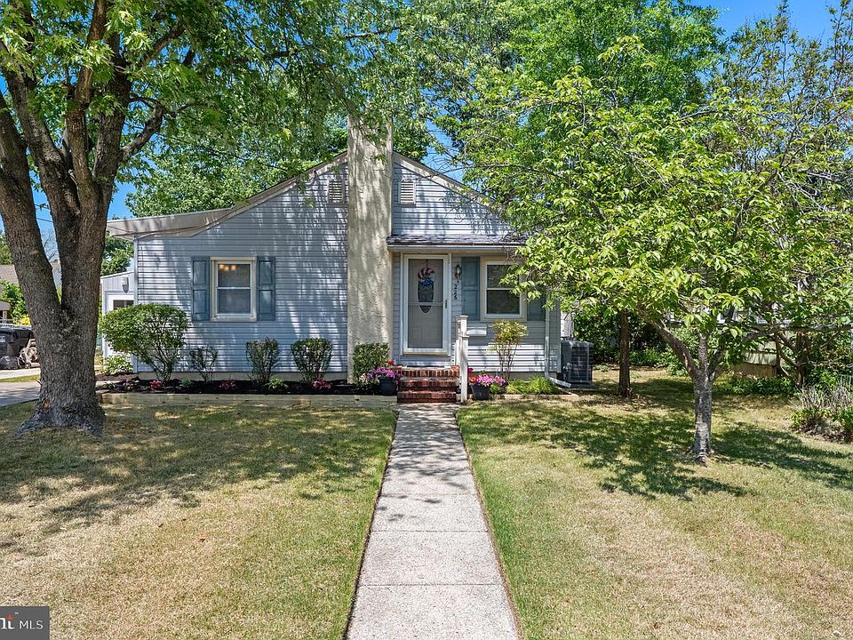1st image of 226 Evergreen Ave