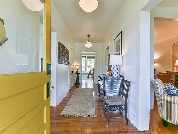 4th image of 1220 Avenue M