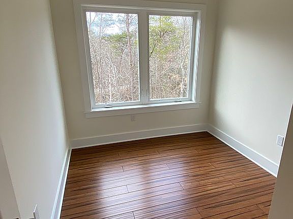 3rd image of 801 Stargazer Ln