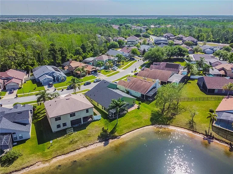 470 Canary Island Ct — Photo 13
