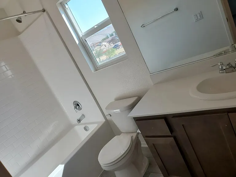 2nd floor bath