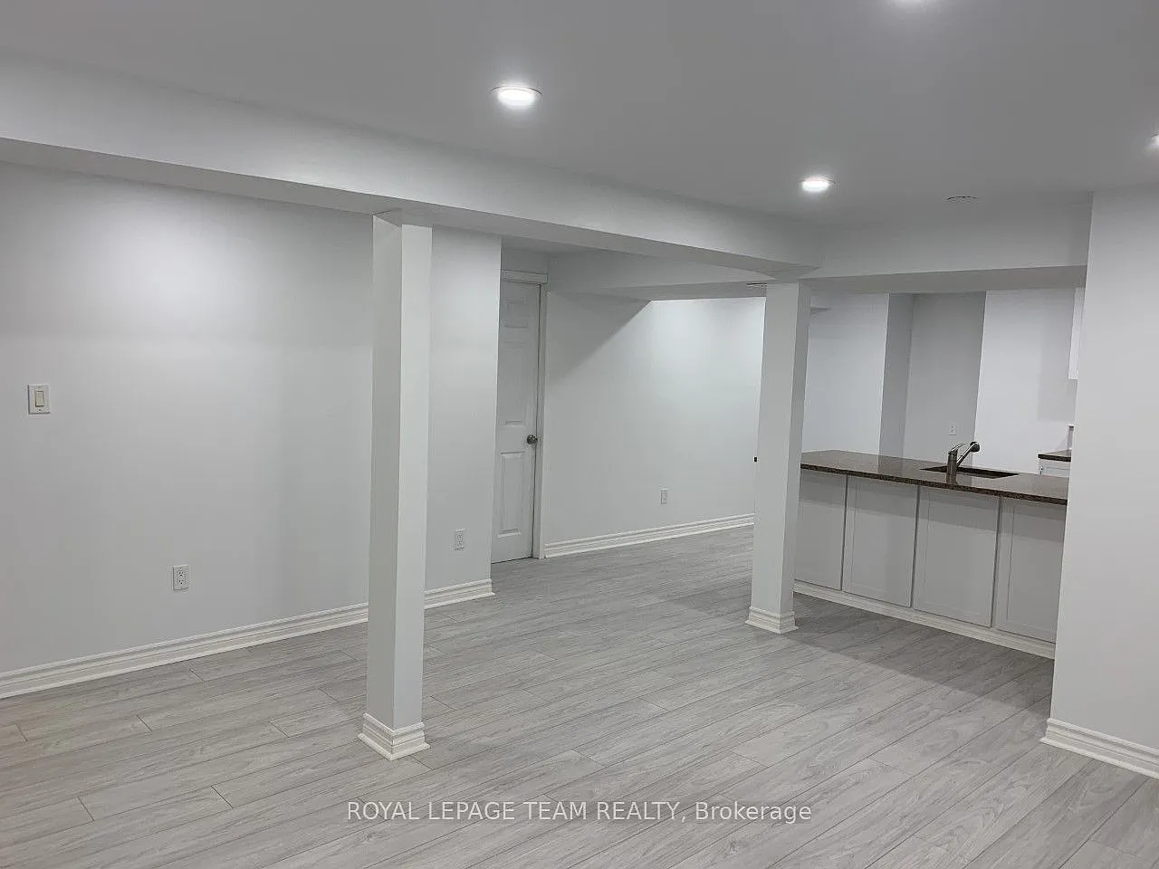 2 bed, $2,200 — Photo 4
