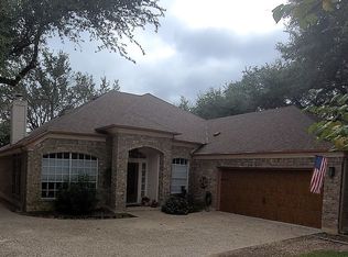 567 Rupen Dr, Lakeway, TX 78734