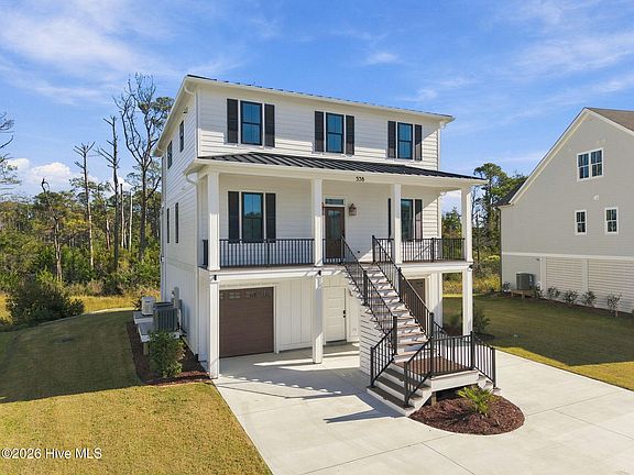 3rd image of 538 Sheldrake Court