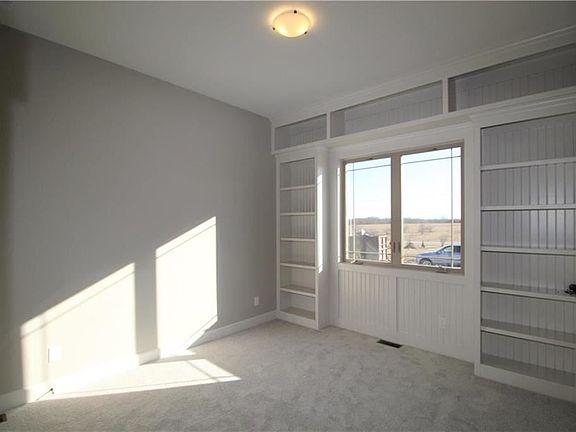 5th image of 8012 W 166th Pl