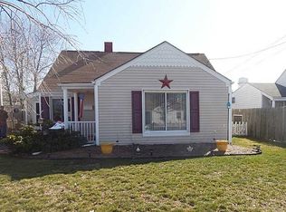 57 Nimitz Rd, Rumford, RI 02916