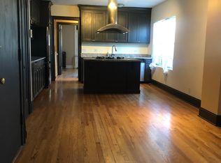 6238 N Broadway Ave #2, Chicago, IL 60660