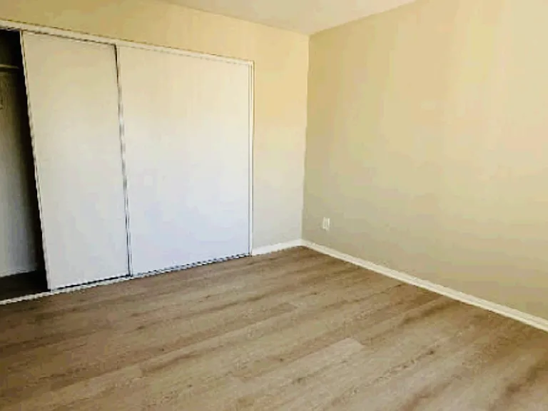 1337 Massachusetts Ave — Photo 16